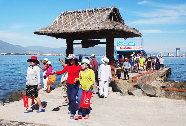 tour-du-lich-tet-2015-nha-trang-3